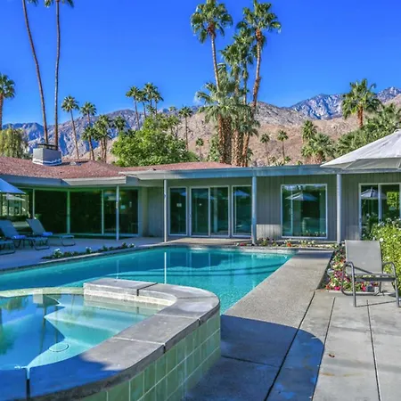 Palm Springs Perfection Permit# 2243 Villa